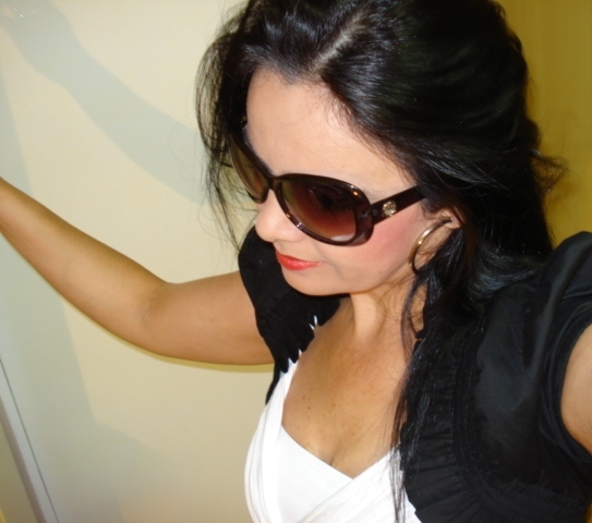Date this sultry Brazil girl Dyna from SÃ£o Paulo BR2911