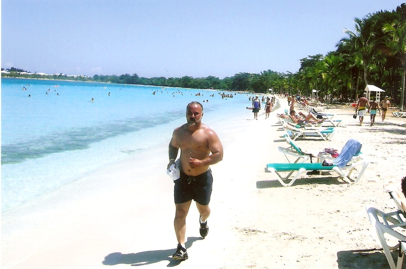 Date this lovely Dominican Republic man Motorman from Atlanta DO4101