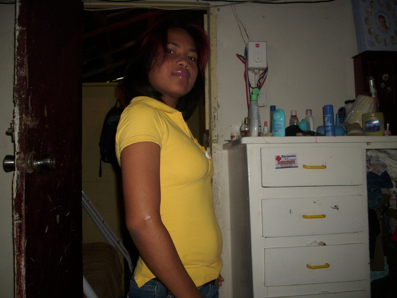Date this pretty Dominican Republic girl Cristal from Santiago DO4120