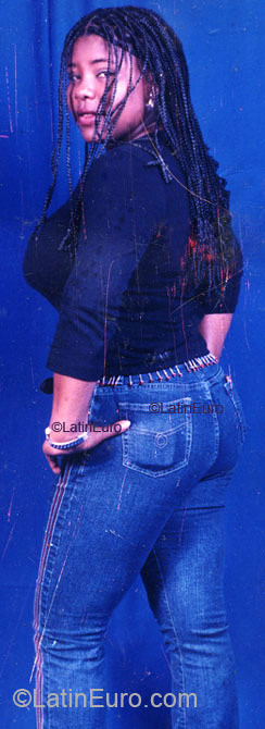 Date this cute Honduras girl Daniela from Trujillo HN210