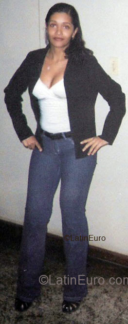 Date this happy Brazil girl Rosane Marie from Rio De Janeiro BR3038