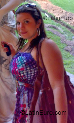 Date this hard body Brazil girl Laura from Maceio BR3097