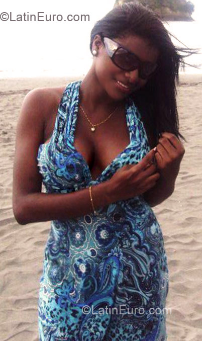 Date this sensual Colombia girl Elizabeth from Popayan CO4284