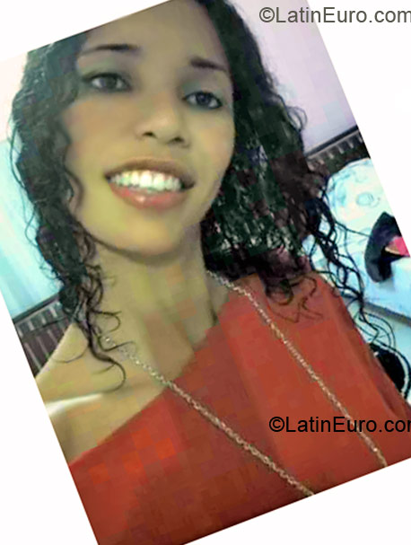 Date this stunning Brazil girl Juliana from Brasilia BR4480