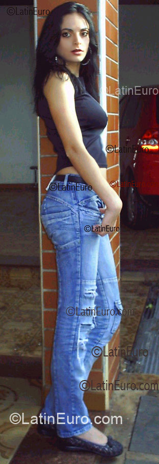 Date this voluptuous Brazil girl Janaina from Sao Bernardo Do Campo BR5458