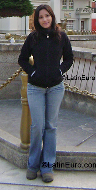 Date this hard body Peru girl Erika from Lima PE283