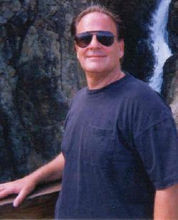 Date this charming United States man Robert from Miami US6281