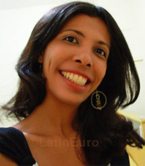 Date this delightful Brazil girl Gracy from Aracaju BR3208