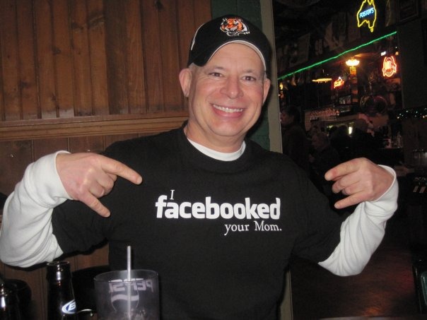 Date this young United States man Quizguy2004 from Cincinnati US6396