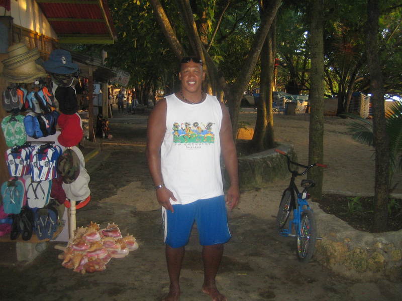 Date this hot United States man JaveryDR from Boston US6579