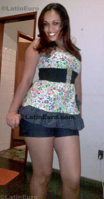 Date this fun Brazil girl Erlandia from Niteroi BR6199