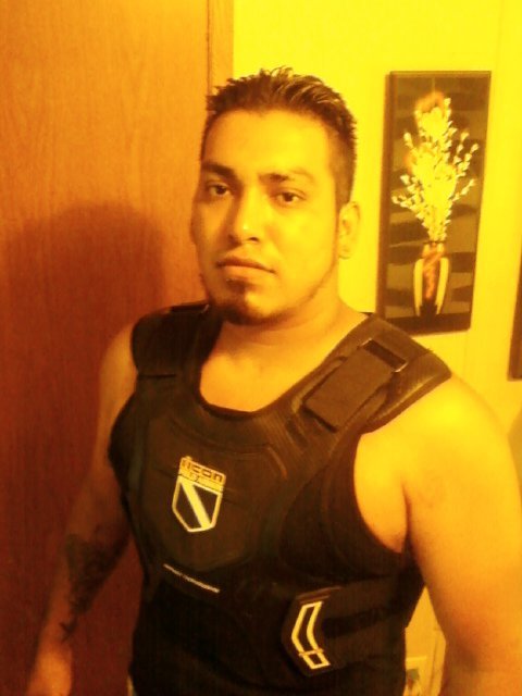Date this fun United States man Joshua from San Benito US6842