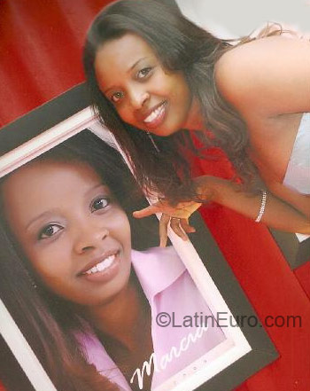 Date this happy Brazil girl Marcia Regina from Cuiaba BR5067
