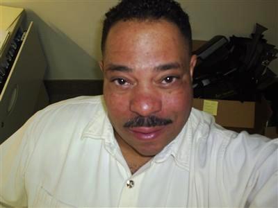 Date this attractive United States man E-313 from Detroit US7166