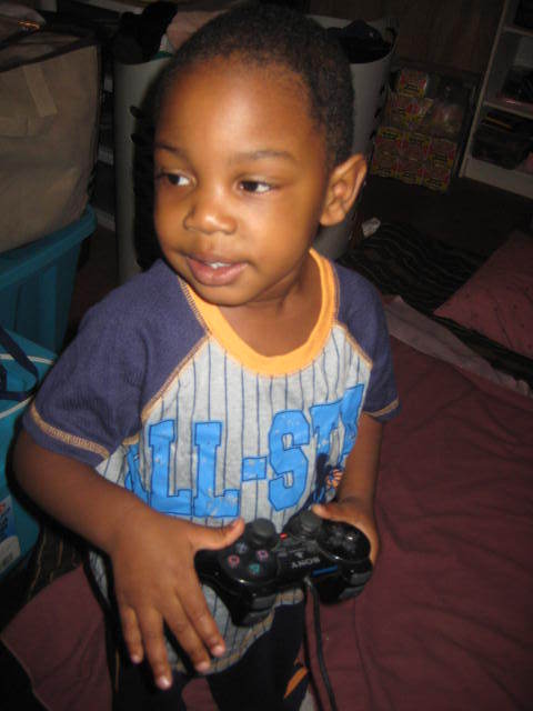 Date this happy United States man GuNpLaY187swaG from Waltham US7255