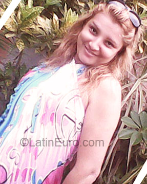 Date this sultry Brazil girl Cristiane Maria from Rio De Janeiro BR3538