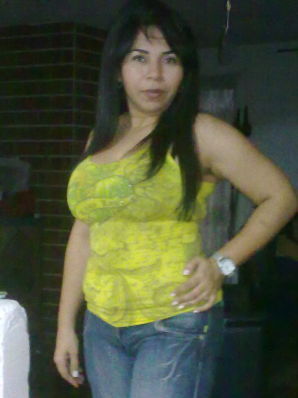Date this passionate Colombia girl Maria herrcilia from Medellin CO4902