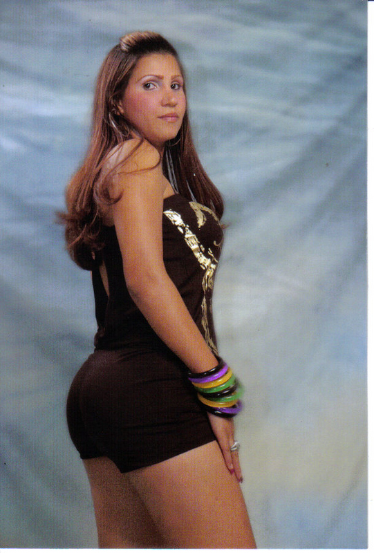 Date this charming Dominican Republic girl Yomerys from Santiago, Rep. Dom. DO5019