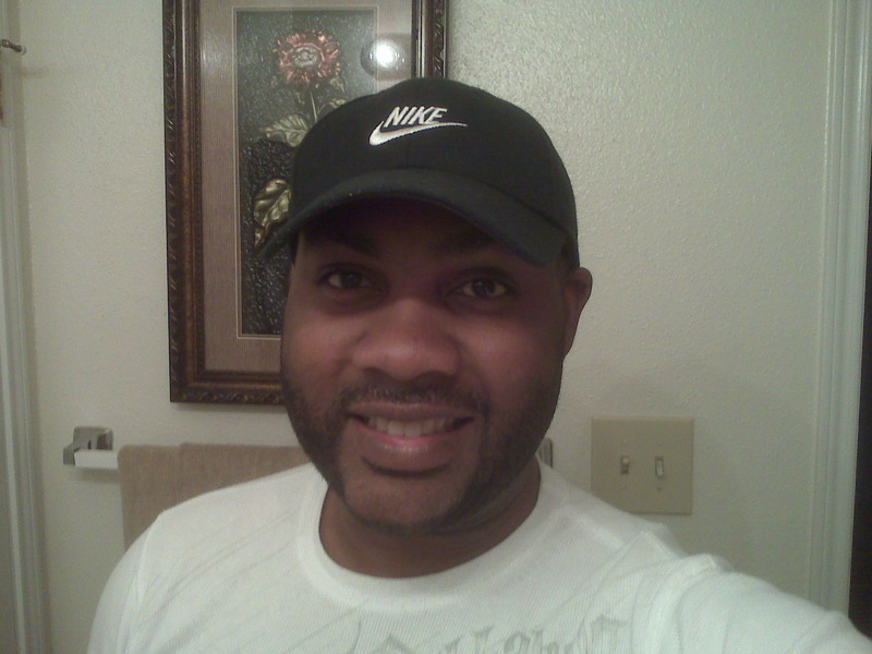 Date this stunning United States man Derrick from Virginia Beach US7444