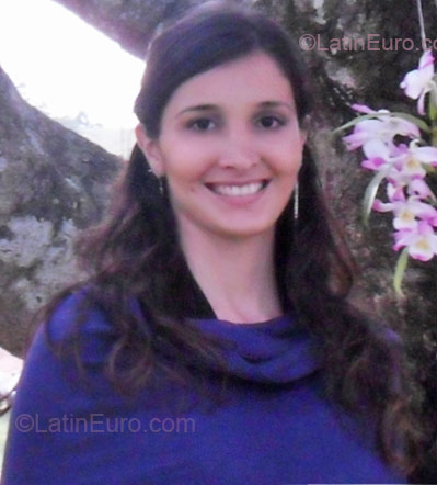 Date this happy Brazil girl Bruna from Santo Andre BR3659