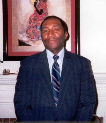 Date this voluptuous United States man Ronald from Charlotte US7670