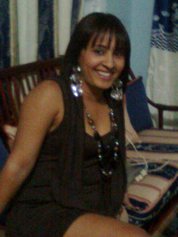 Date this voluptuous Dominican Republic girl Jessenia from Santigo DO5251