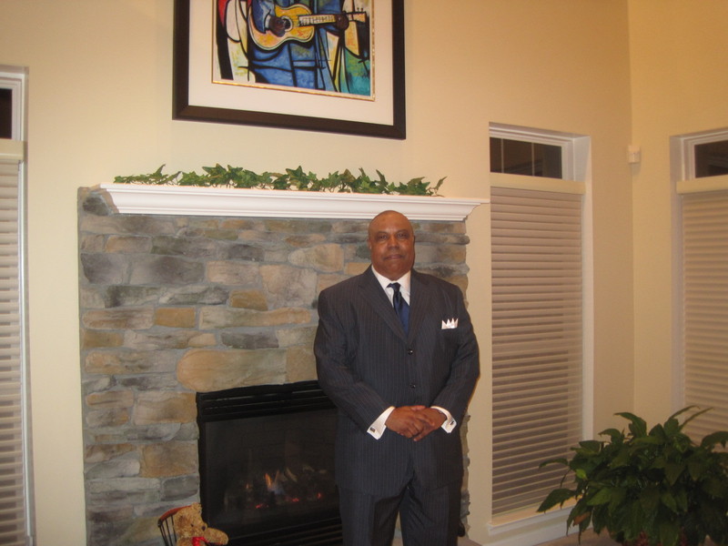 Date this happy United States man Paa1000 from Washington, Dc US7887