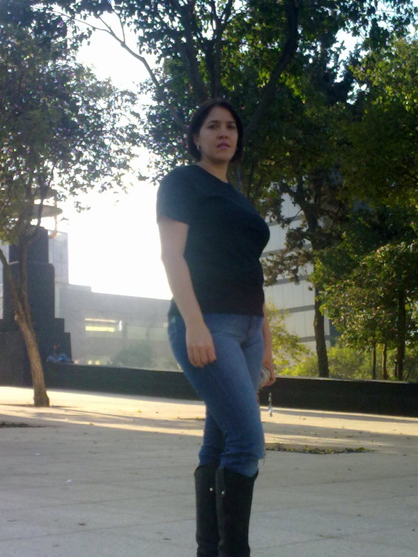 Date this stunning Mexico girl Suset from Mexico MX231