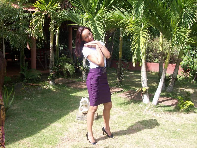Date this pretty Dominican Republic girl Natividad from Santo Domingo DO5388