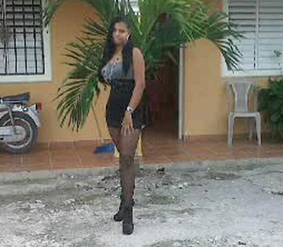 Date this beautiful Dominican Republic girl Yessica from Bavaro DO5424