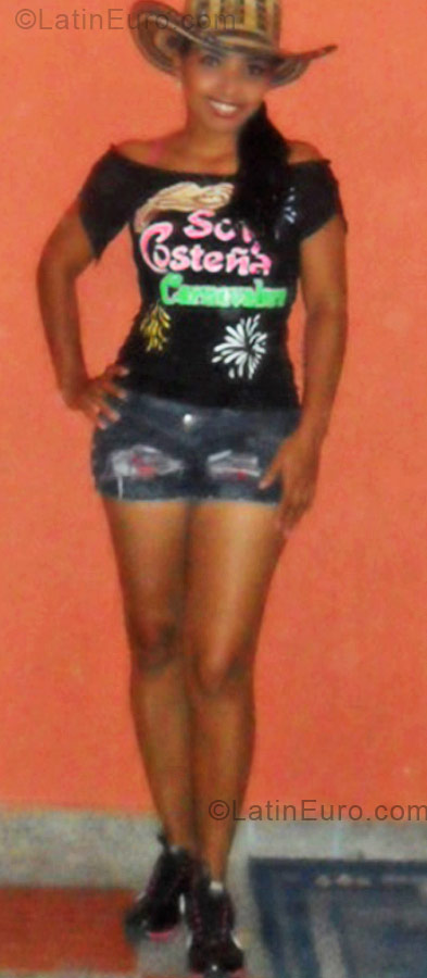 Date this lovely Colombia girl Danna from Barranquilla CO5441