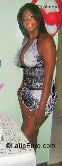 Date this foxy Dominican Republic girl Arelis garcia from Santo Domingo DO7270