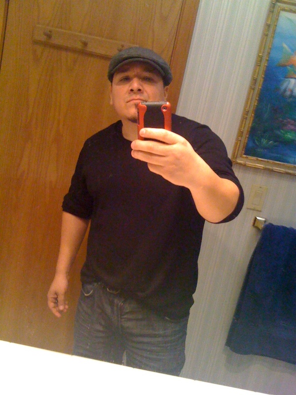 Date this good-looking United States man Puros71 from Sacramento US8054