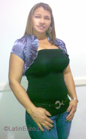Date this exotic Costa Rica girl Vanessa from Guapiles CR33