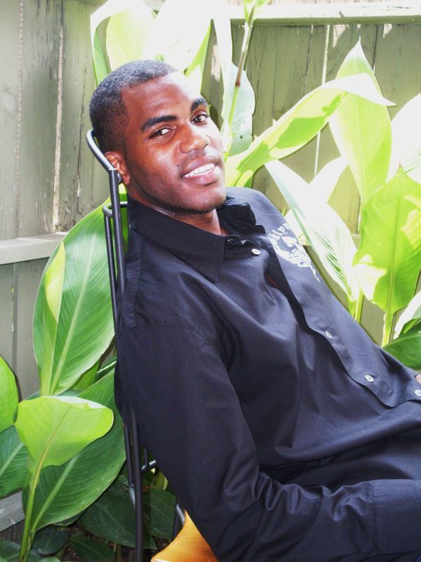 Date this cute United States man Tony2k from Orlando US8143