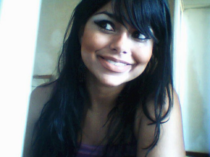 Date this hot Brazil girl CrisPacheco from Juiz de Fora BR4022
