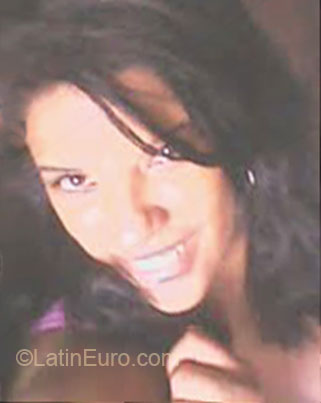 Date this sensual Brazil girl Aparecida from Aracaju BR4024