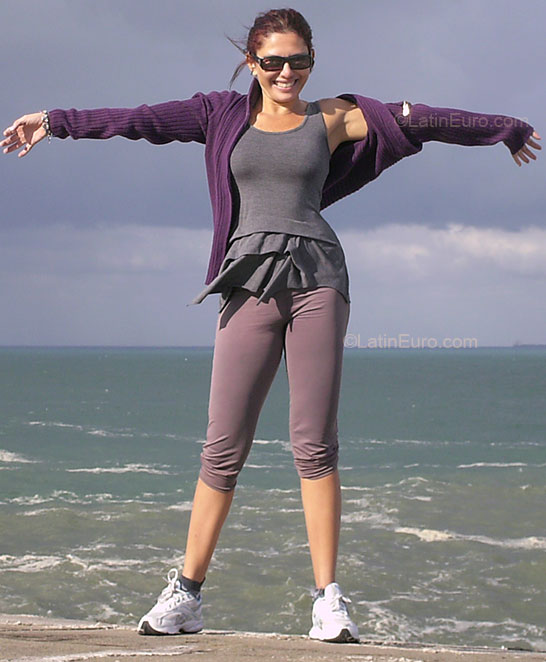 Date this beautiful Brazil girl Jacinta from Fortaleza BR6359