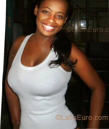 Date this foxy Brazil girl Juliana from Buzios BR6078