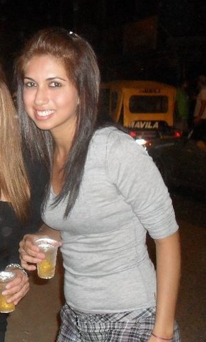 Date this pretty Peru girl Zindhy from Piura PE385