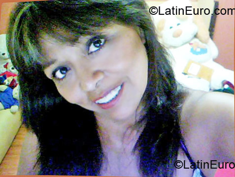 Date this stunning Peru girl Maria Luzero from Lima PE390