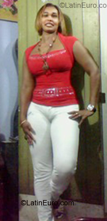Date this charming Dominican Republic girl Diola from Puerto Plata DO5729