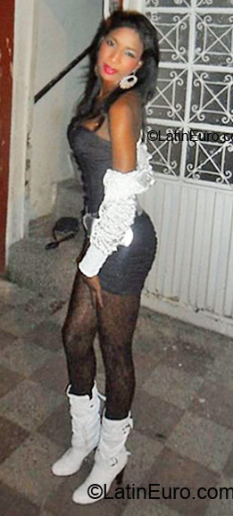 Date this good-looking Colombia girl Angelica from Bogota CO5863
