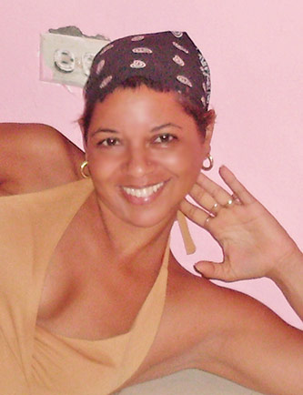 Date this nice looking Dominican Republic girl Odaliza from Santo Domingo DO5951