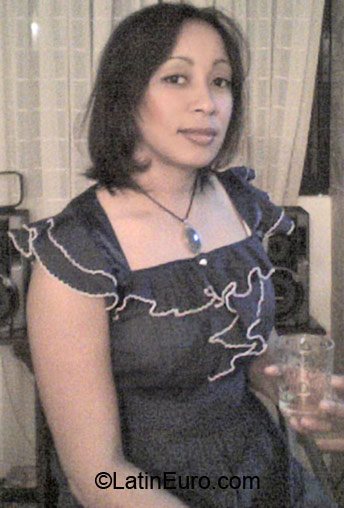Date this charming Dominican Republic girl Eli from Santo Domingo DO5957