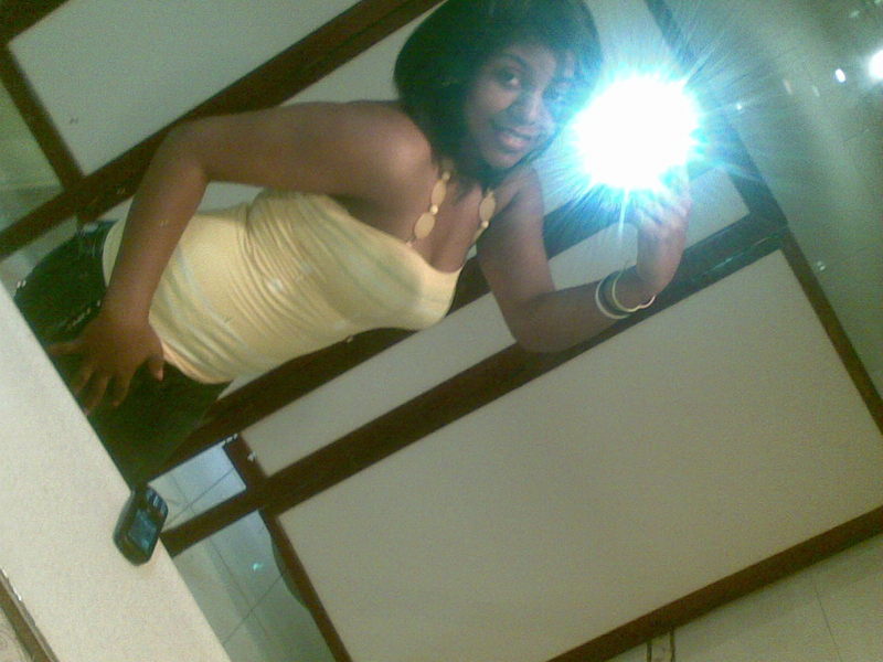 Date this happy Dominican Republic girl ANA ESTEFANY from Santo Domingo DO6008