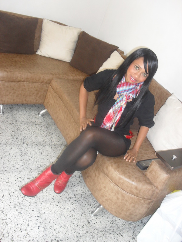 Date this attractive Colombia girl Mayte from Medellin CO6057
