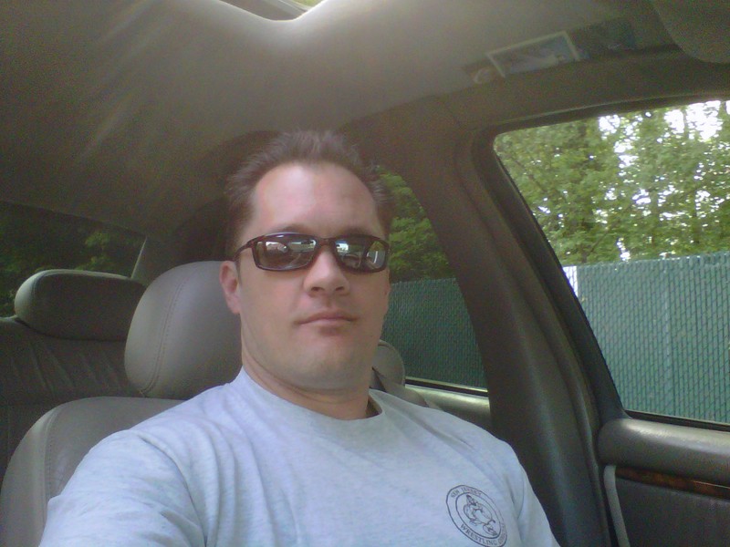 Date this voluptuous United States man Donniebrask from Kenilworth US8693