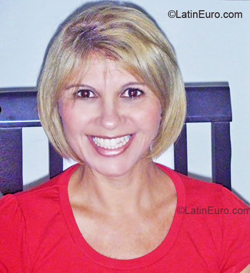 Date this young Brazil girl Gleyze from Joao Pessao BR4421