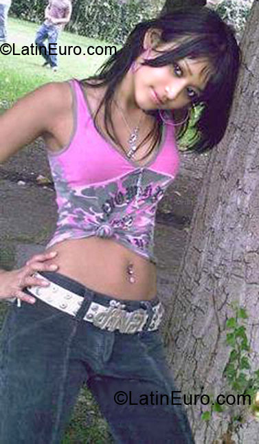 Date this hard body Peru girl Britany from Lima Peru PE422